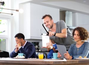 cover-933.jpg